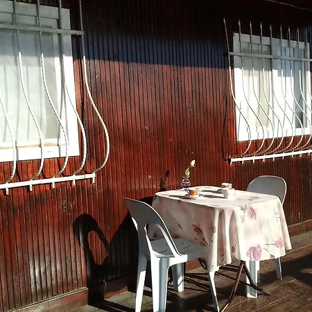 Vi̇ra Bungalow